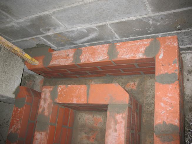 Ahi 5cm seinast eemal.