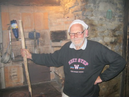 Anatol Sügis oma talus..jpg