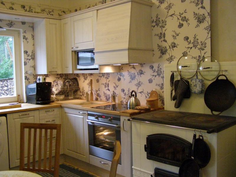 P2012-07 01 b800.jpeg