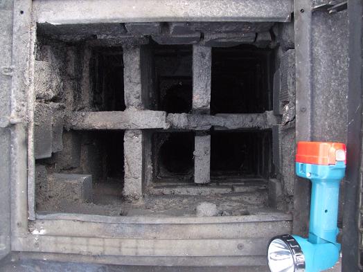 Umbes 4cm vaheseina paksus.