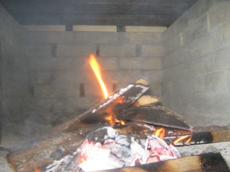 Pilt pole just selge,aga esimene tuli toimetab uues koldes,mis muidugi ka nüüd päris lai...
