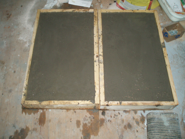 PB200512.JPG