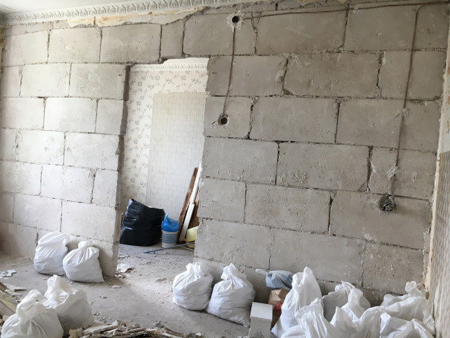 sein.jpg (765.44 KiB) Vaadatud 2623 korda Üks siseseinadest