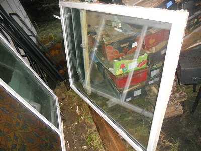 Üheosaline, pole avatav 1650x1300mm 50€